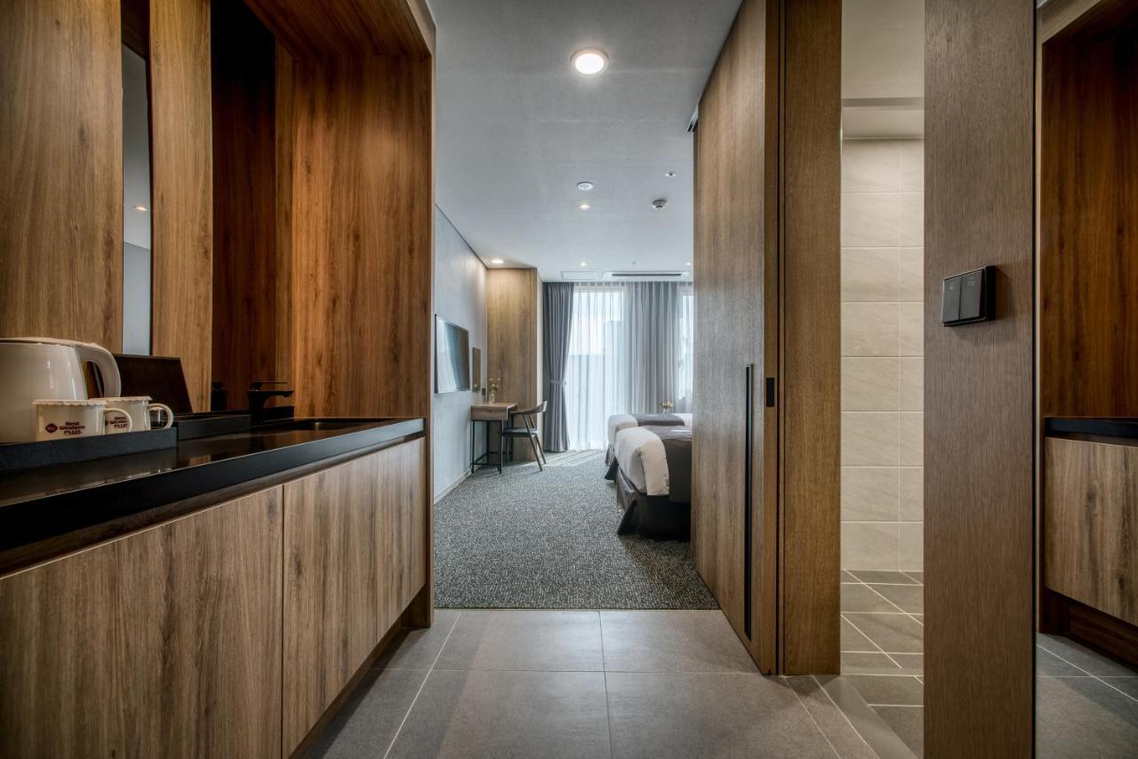 Best Western Plus Hotel Sejong Bagian luar foto