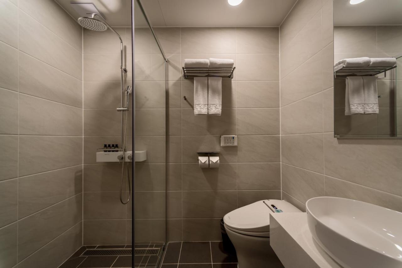 Best Western Plus Hotel Sejong Bagian luar foto